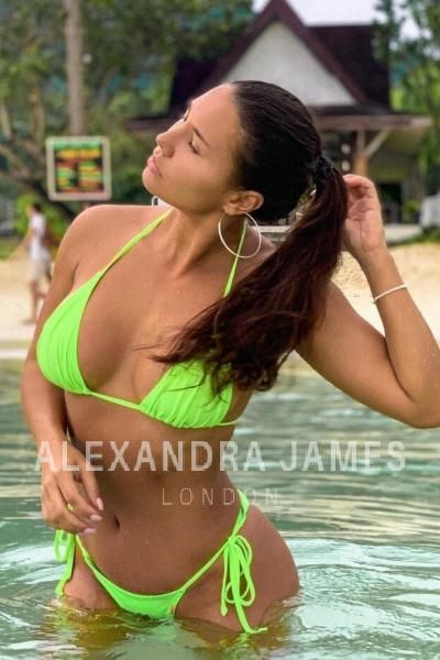 Andreea Escort London