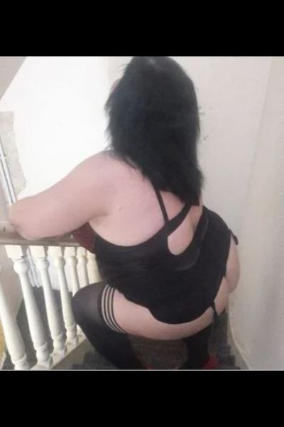 Maura Escort Bradford