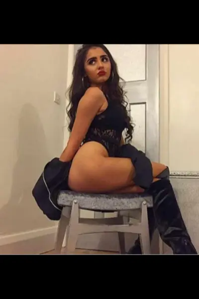 Young Teesside escort in black lingerie